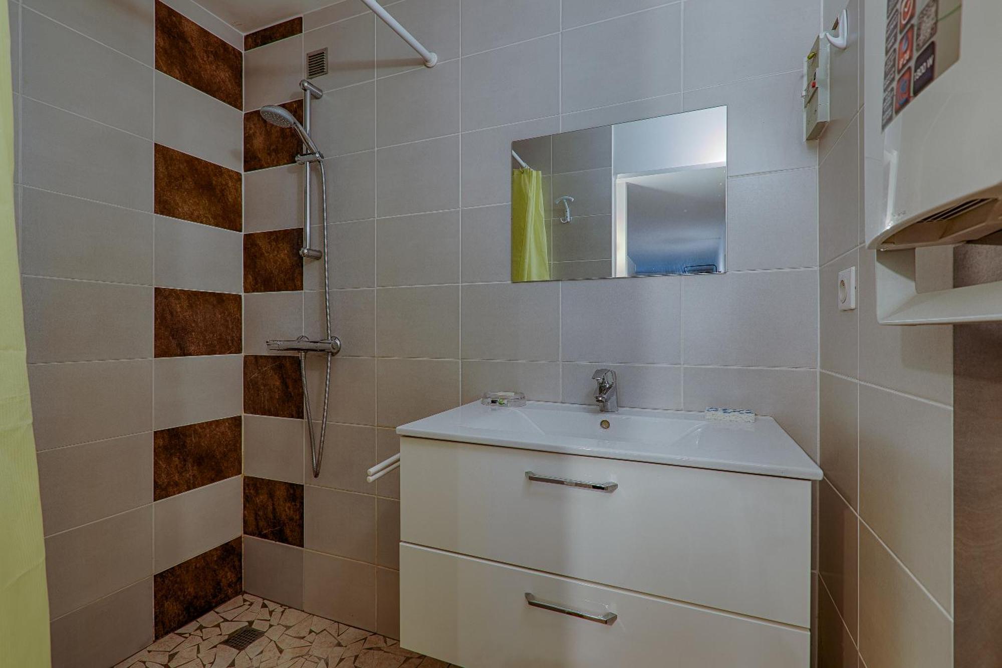 Au Epiceah, Logement A La Campagne Βαλένς Εξωτερικό φωτογραφία