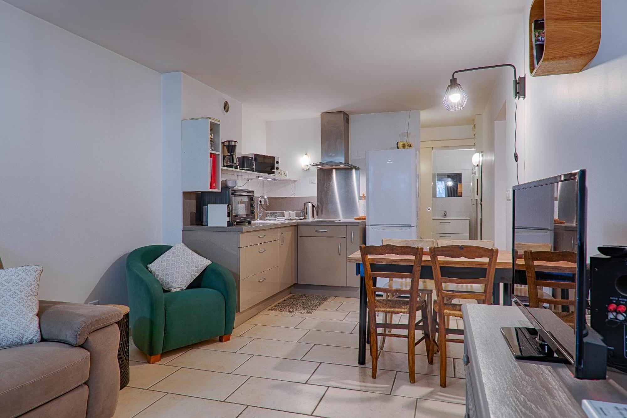 Au Epiceah, Logement A La Campagne Βαλένς Εξωτερικό φωτογραφία